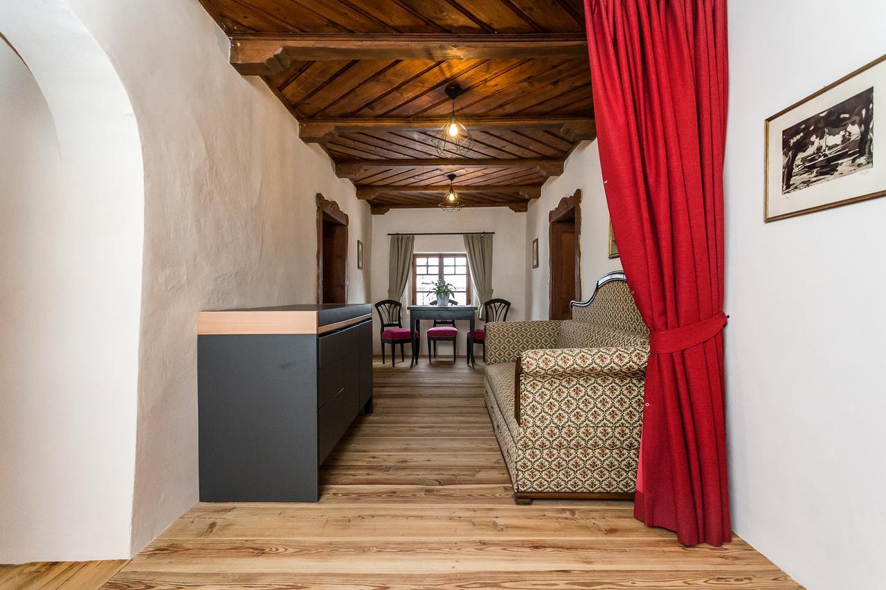 Gasthaus Babsi 索普拉布扎诺 外观 照片
